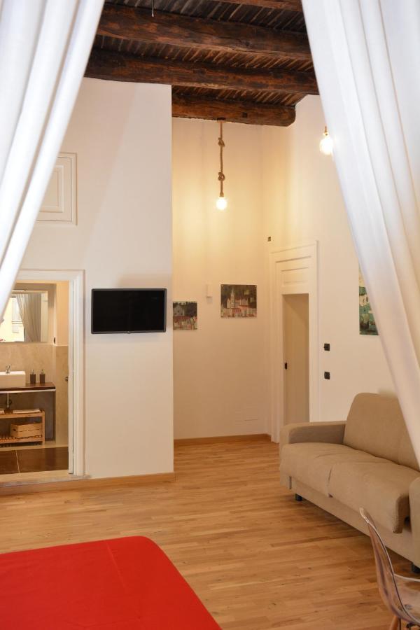 Domus Studio 25 Bed & Breakfast Napoli Esterno foto